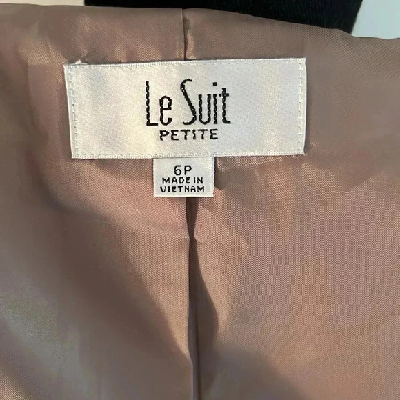 Le Suit Women’s Tan Tweed Blazer Jacket Size 6P - Picture 15 of 16